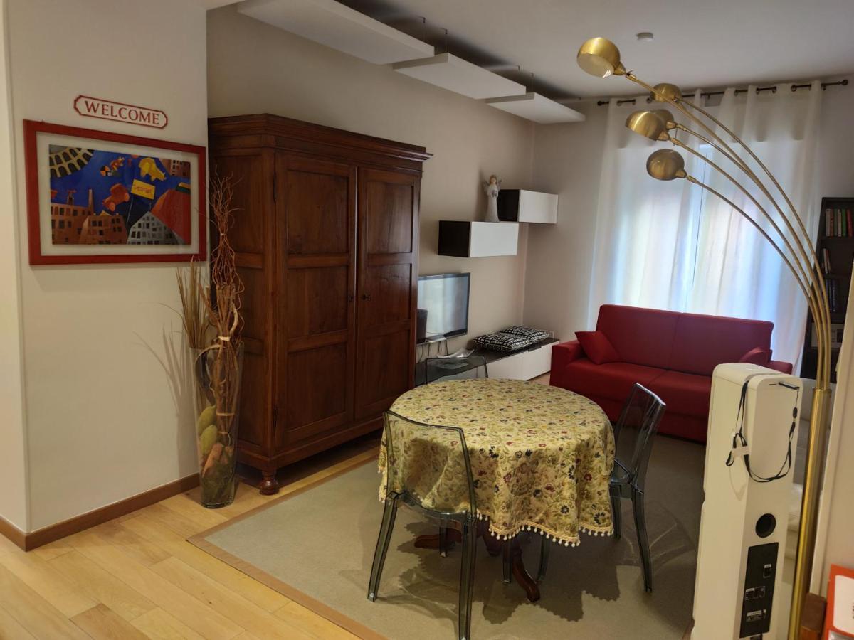 Appartamento Emmerosa, Centro Citta, Parcheggio Verona Ngoại thất bức ảnh