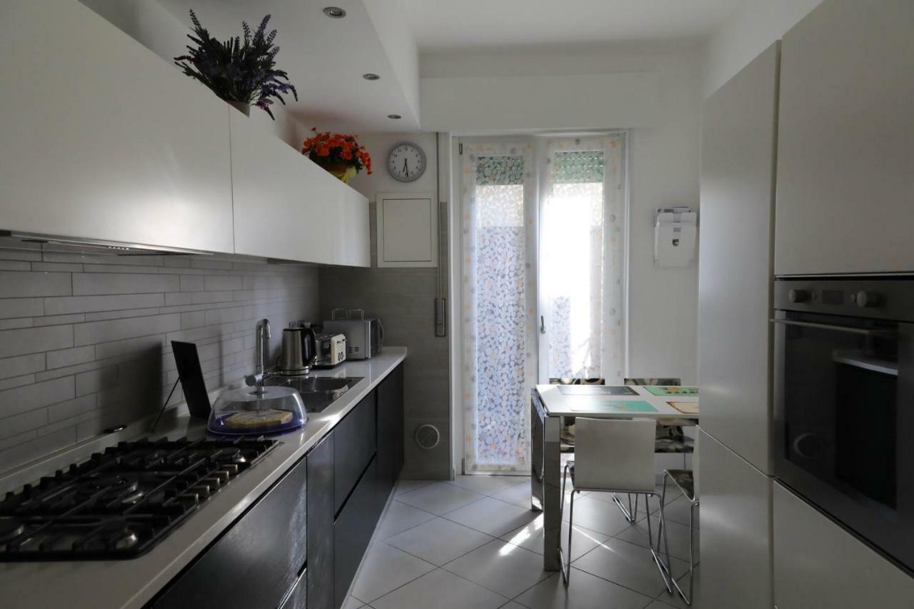Appartamento Emmerosa, Centro Citta, Parcheggio Verona Ngoại thất bức ảnh
